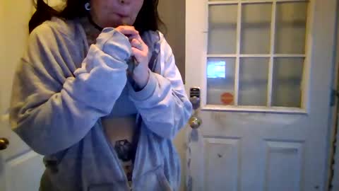 Snapshot of aprilanna chatting on January 29, 2025, 11:14 pm AnnaApril420 online show from January 29, 2025, 11:14 pm