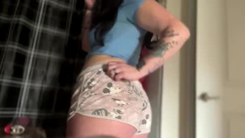 Snapshot of aprilanna chatting on February 12, 2025, 9:11 pm AnnaApril420 online show from February 12, 2025, 9:11 pm