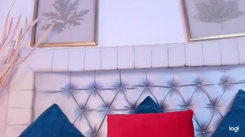 Snapshot of aprillebony chatting on December 10, 2024, 7:43 pm APRIL online show from December 10, 2024, 7:43 pm