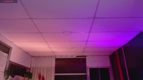 Snapshot of aquamarinebubble chatting on February 8, 2025, 6:54 am Zam independent model online show from February 8, 2025, 6:54 am