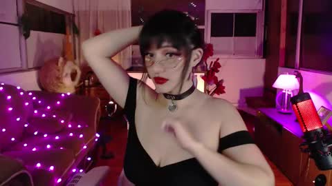 Snapshot of aquamarinebubble chatting on September 27, 2025, 12:48 am Zam independent model online show from September 27, 2025, 12:48 am