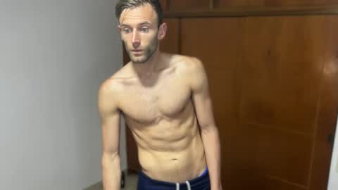 Snapshot of aquilesmade chatting on December 3, 2024, 2:49 pm Aquilesmade online show from December 3, 2024, 2:49 pm