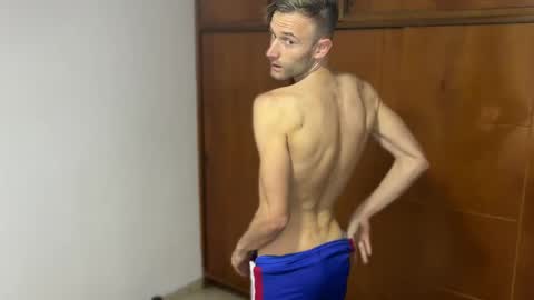 Aquilesmade online show from December 15, 2024, 3:53 pm