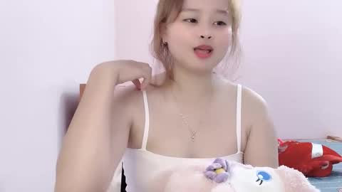 Snapshot of ara039 chatting on November 4, 2025, 7:24 pm ara039 online show from November 4, 2025, 7:24 pm