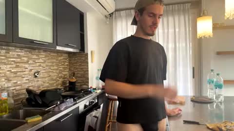 Snapshot of archievirt chatting on November 8, 2025, 8:51 pm Archie online show from November 8, 2025, 8:51 pm