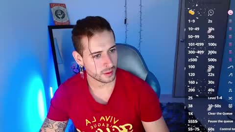 Snapshot of ares_blue chatting on January 31, 2025, 11:35 am ares blue online show from January 31, 2025, 11:35 am