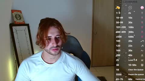 Snapshot of ares_blue chatting on February 18, 2025, 2:16 pm ares blue online show from February 18, 2025, 2:16 pm