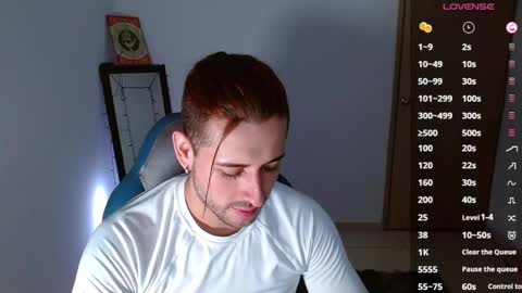 Snapshot of ares_blue chatting on February 27, 2025, 11:20 am ares blue online show from February 27, 2025, 11:20 am