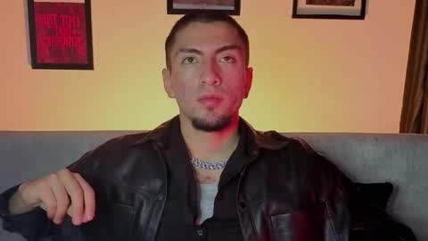 Snapshot of aresmassimox chatting on November 16, 2025, 4:07 am Mateo online show from November 16, 2025, 4:07 am