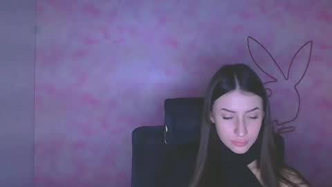 Ariana online show from September 23, 2025, 5:21 am