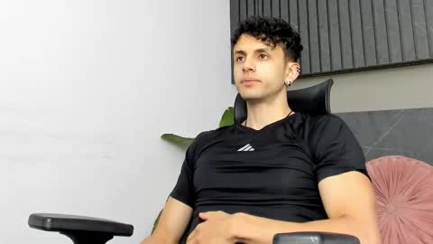 ariasaadeh online show from September 21, 2025, 12:40 pm