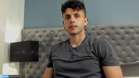 ariasaadeh online show from November 13, 2025, 12:26 pm