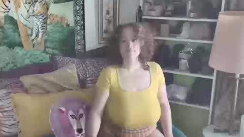 Snapshot of arielabai chatting on October 15, 2025, 5:24 pm Arielle Ari online show from October 15, 2025, 5:24 pm