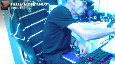 armaduradeacero online show from September 14, 2025, 7:51 am