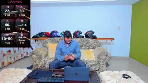 Snapshot of arnold_fit_hot98 chatting on October 6, 2025, 10:02 am Arnold fit hot98 online show from October 6, 2025, 10:02 am