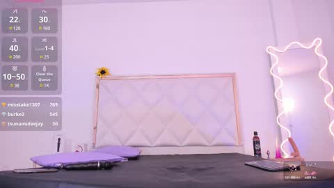 Snapshot of aron_tay chatting on December 27, 2024, 10:55 am  your aron  online show from December 27, 2024, 10:55 am