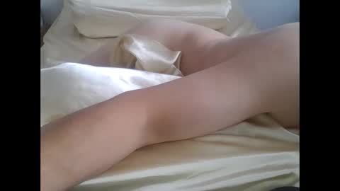 Snapshot of arpinopeer3055 chatting on October 10, 2025, 8:24 am arpinopeer3055 online show from October 10, 2025, 8:24 am