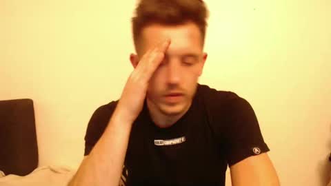 Snapshot of arromwilliam90 chatting on December 7, 2024, 5:09 pm arromwilliam90 online show from December 7, 2024, 5:09 pm