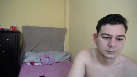 Snapshot of arvahot69 chatting on September 30, 2025, 4:45 pm arvahot69 online show from September 30, 2025, 4:45 pm