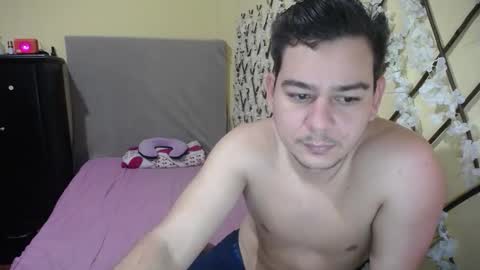 Snapshot of arvahot69 chatting on October 21, 2025, 11:33 am arvahot69 online show from October 21, 2025, 11:33 am
