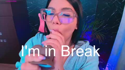 Snapshot of ashleyy18__ chatting on October 29, 2025, 10:22 pm Ashleyy18   online show from October 29, 2025, 10:22 pm