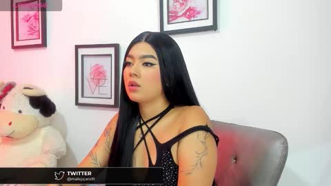 Snapshot of ashliekitty_011 chatting on October 14, 2025, 7:36 pm Ashlie online show from October 14, 2025, 7:36 pm