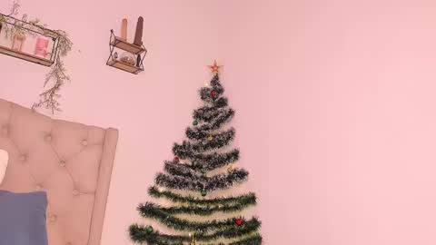 Snapshot of ashly_z chatting on December 19, 2024, 9:49 pm Ashly  online show from December 19, 2024, 9:49 pm