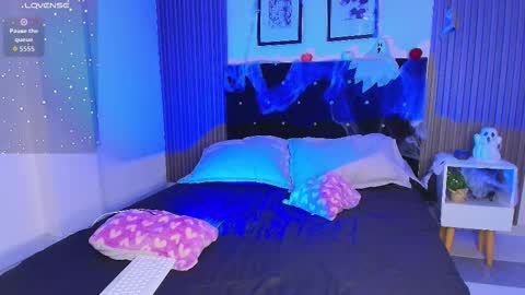 Snapshot of ashlycarteer chatting on October 10, 2025, 8:52 pm online show from October 10, 2025, 8:52 pm