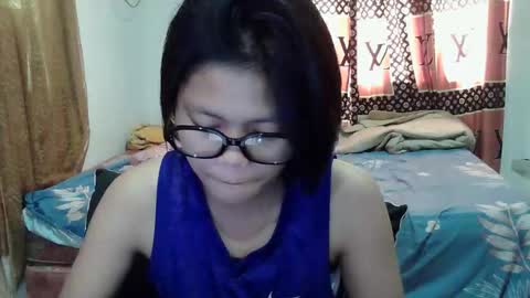 asian_decy online show from October 21, 2025, 12:22 am