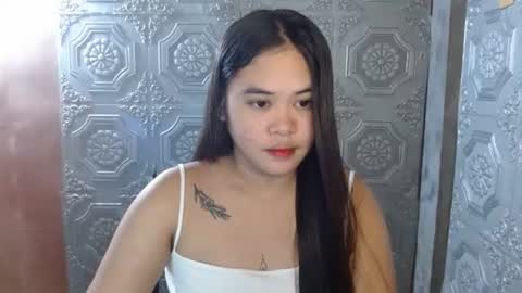 asian_nova online show from October 17, 2025, 6:27 am
