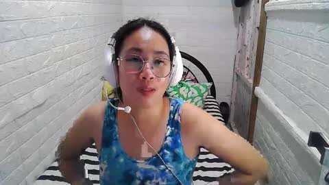 Trixie online show from February 13, 2025, 3:24 pm