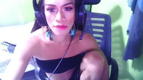 Snapshot of asiangoddezzts chatting on January 7, 2025, 7:38 pm Miss Audrey L Monel online show from January 7, 2025, 7:38 pm