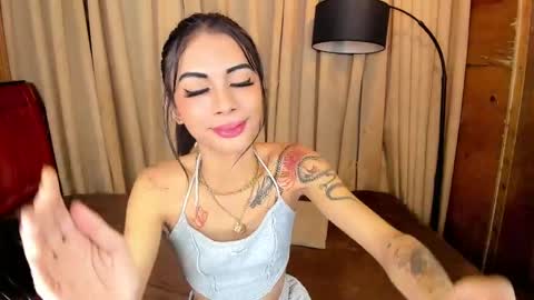 Snapshot of asianprettypetite chatting on February 6, 2025, 3:52 pm CHESKA online show from February 6, 2025, 3:52 pm