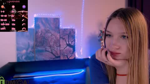 Snapshot of asol_muah chatting on January 24, 2025, 3:22 am Asol online show from January 24, 2025, 3:22 am