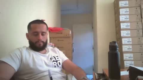 Snapshot of astro_boy_01 chatting on October 30, 2025, 9:37 pm astro_boy_01 online show from October 30, 2025, 9:37 pm