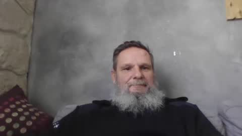 Snapshot of atatanka chatting on January 17, 2025, 2:18 pm atatanka online show from January 17, 2025, 2:18 pm