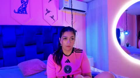 Snapshot of atenea_cute21 chatting on January 4, 2025, 9:43 am Athenea online show from January 4, 2025, 9:43 am