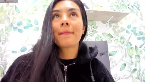 Snapshot of atilana_diaz chatting on March 7, 2025, 2:12 pm Atilana Diaz online show from March 7, 2025, 2:12 pm