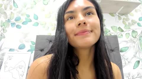 Snapshot of atilana_diaz chatting on October 21, 2025, 4:19 pm Atilana Diaz online show from October 21, 2025, 4:19 pm