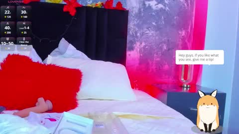 Snapshot of aurorarojas chatting on December 28, 2024, 1:29 am Aurora Rojas online show from December 28, 2024, 1:29 am