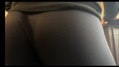 Snapshot of axel101101 chatting on December 25, 2024, 6:52 pm Axel Palacios online show from December 25, 2024, 6:52 pm