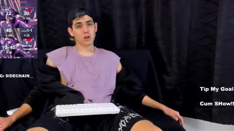 Snapshot of axel_cifer chatting on March 10, 2025, 10:02 pm Axel cifer online show from March 10, 2025, 10:02 pm