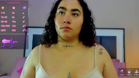 Snapshot of ayla_martinez chatting on September 24, 2025, 2:26 am Ayla online show from September 24, 2025, 2:26 am