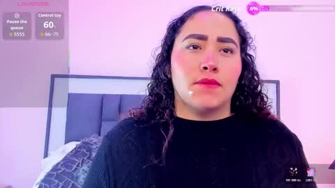 Snapshot of ayla_martinez chatting on October 19, 2025, 1:50 am Ayla online show from October 19, 2025, 1:50 am