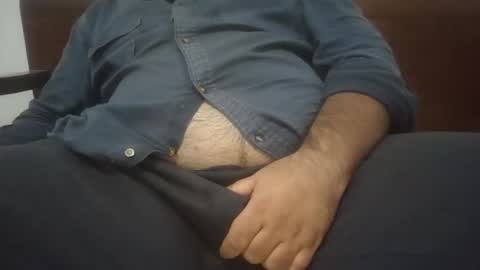 Snapshot of azizou83 chatting on November 12, 2025, 12:33 am azizou83 online show from November 12, 2025, 12:33 am