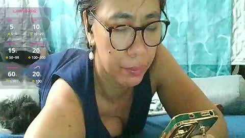 Snapshot of babe4u1234 chatting on December 25, 2024, 12:37 am babe4u1234 online show from December 25, 2024, 12:37 am