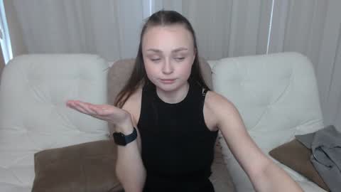 Snapshot of baby_emmaa chatting on January 27, 2025, 10:38 am Baby emmaa online show from January 27, 2025, 10:38 am