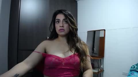 Snapshot of baby_roose chatting on December 17, 2024, 3:39 am Baby online show from December 17, 2024, 3:39 am