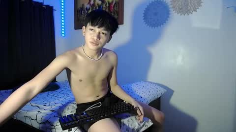 Snapshot of baby_simph chatting on January 14, 2025, 5:01 pm Josh online show from January 14, 2025, 5:01 pm