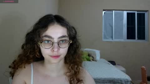 Snapshot of babybunny1428 chatting on September 10, 2025, 1:16 am Baby Bunny online show from September 10, 2025, 1:16 am